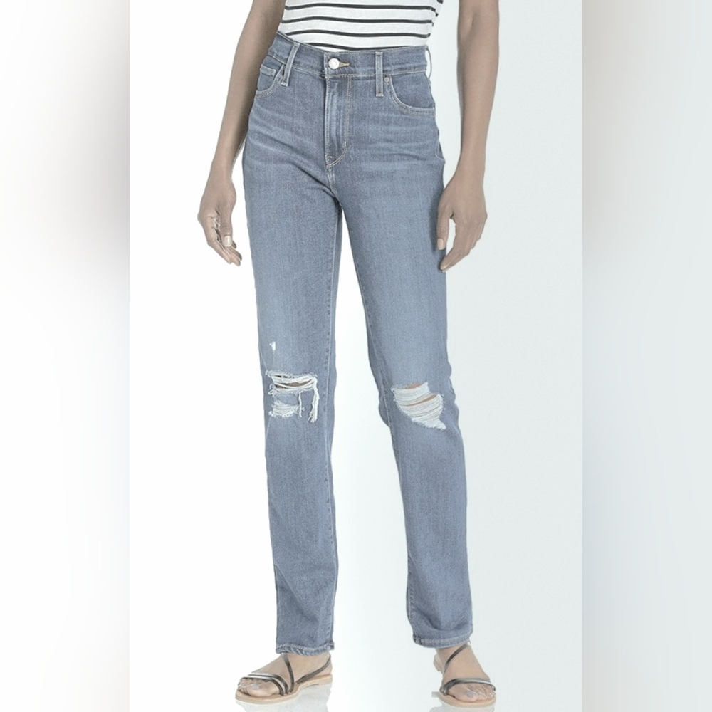 Levi's Women's 724 High Rise Slim Straight Distressed Jeans Size 27X32